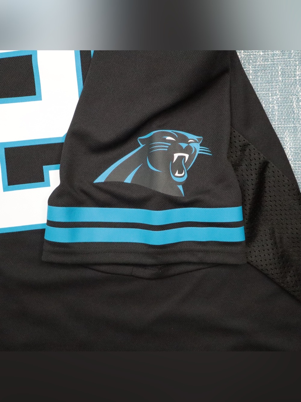NFL Team Apparel NFL Carolina Panthers Christian McCaffrey #22 Jersey Black XL - Picture 8 of 11